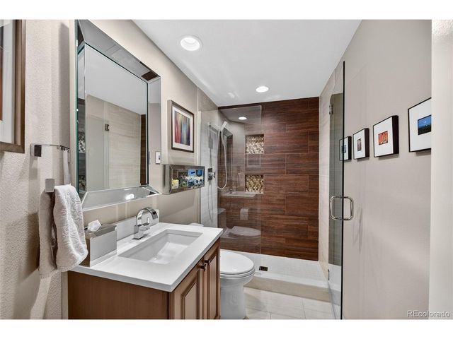 1 Green Spruce, Littleton, CO 80127