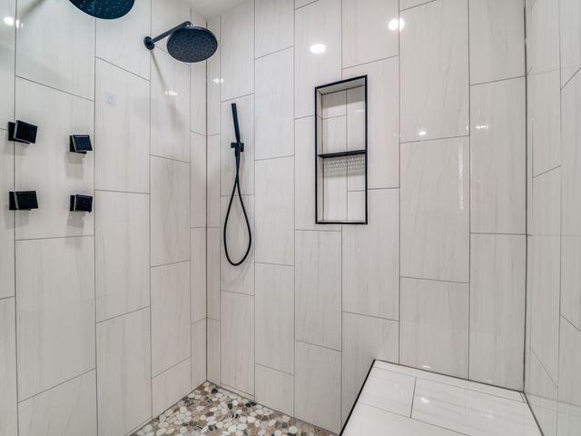 1840 County Road 4309 N, Greenville, TX 75401