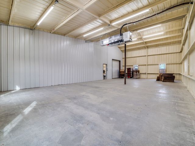1840 County Road 4309 N, Greenville, TX 75401
