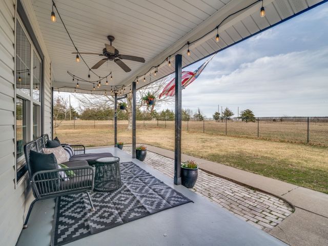 1840 County Road 4309 N, Greenville, TX 75401