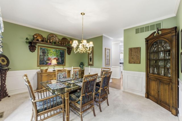 3850 E Country Place, Springfield, MO 65809