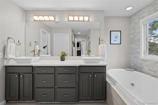 23716 Sunrose Lane, Golden, CO 80401