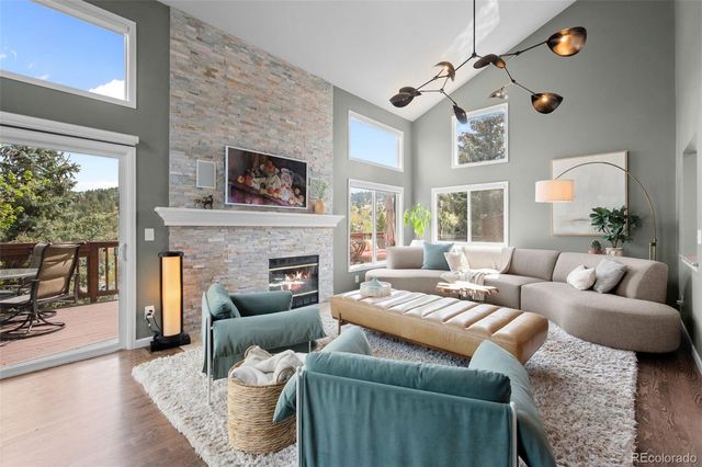 23716 Sunrose Lane, Golden, CO 80401