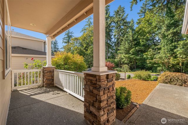 24416 26th Avenue S, Des Moines, WA 98198