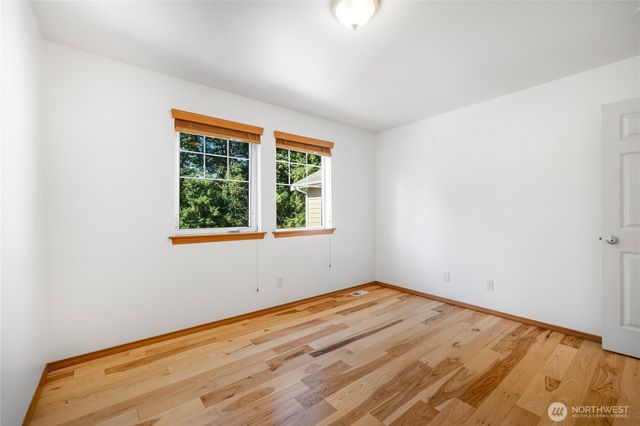 24416 26th Avenue S, Des Moines, WA 98198