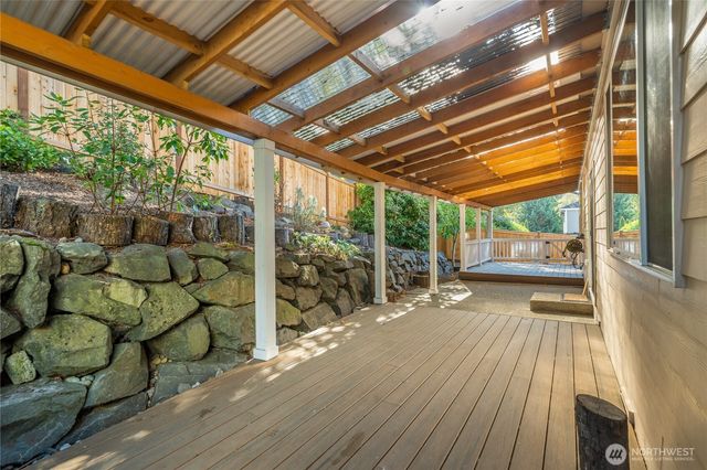 24416 26th Avenue S, Des Moines, WA 98198