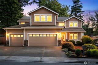 24416 26th Avenue S, Des Moines, WA 98198