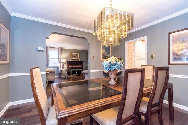 412 FOREST HILLS AVE, Philadelphia, PA 19116