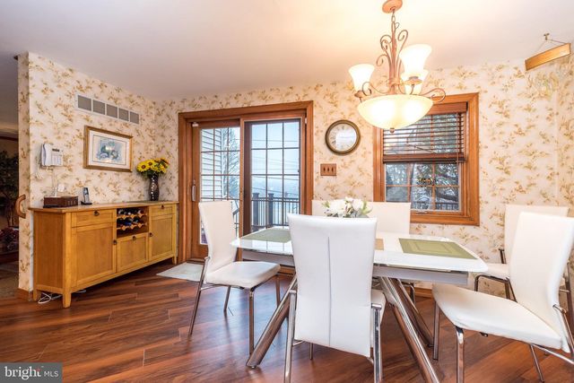 412 FOREST HILLS AVE, Philadelphia, PA 19116