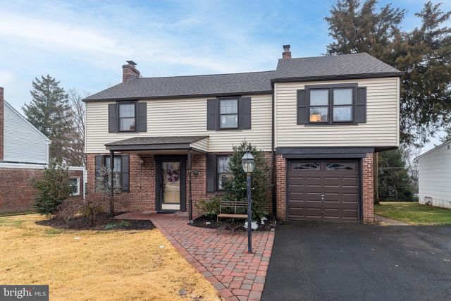 412 FOREST HILLS AVE, Philadelphia, PA 19116