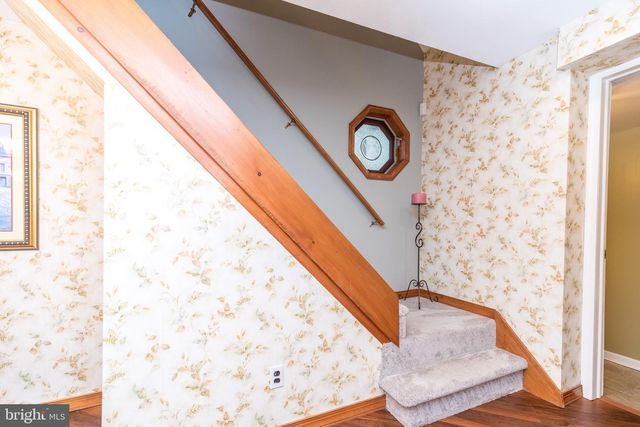 412 FOREST HILLS AVE, Philadelphia, PA 19116