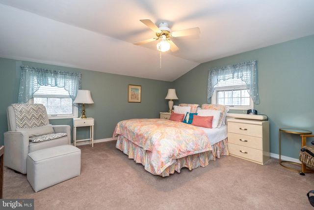 412 FOREST HILLS AVE, Philadelphia, PA 19116