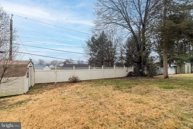 412 FOREST HILLS AVE, Philadelphia, PA 19116