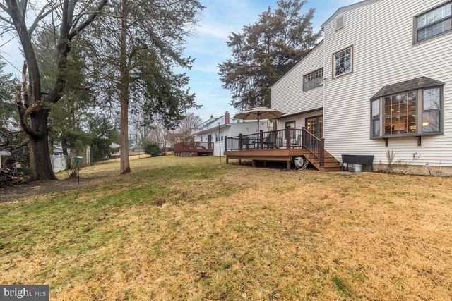 412 FOREST HILLS AVE, Philadelphia, PA 19116