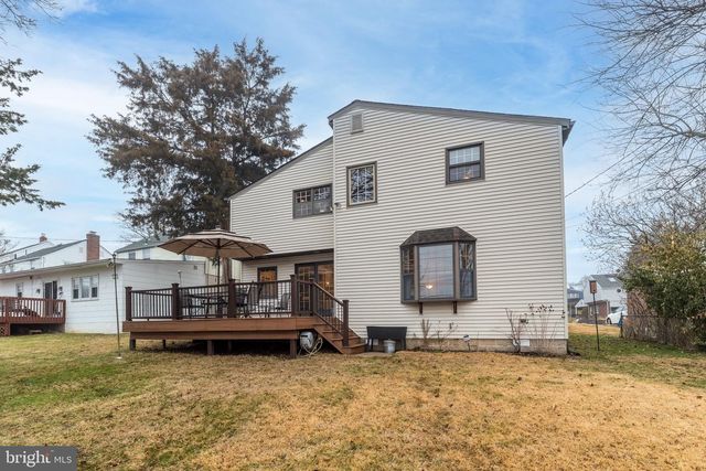 412 FOREST HILLS AVE, Philadelphia, PA 19116