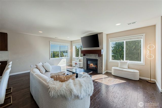 11501 87th Avenue S, Seattle, WA 98178