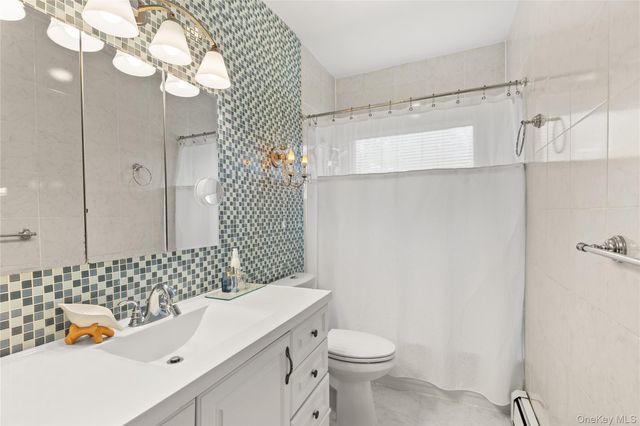 849 E Bay Drive, West Islip, NY 11795