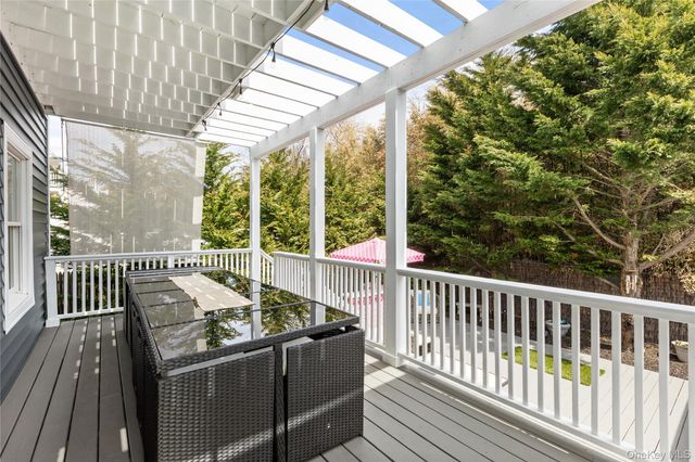 849 E Bay Drive, West Islip, NY 11795
