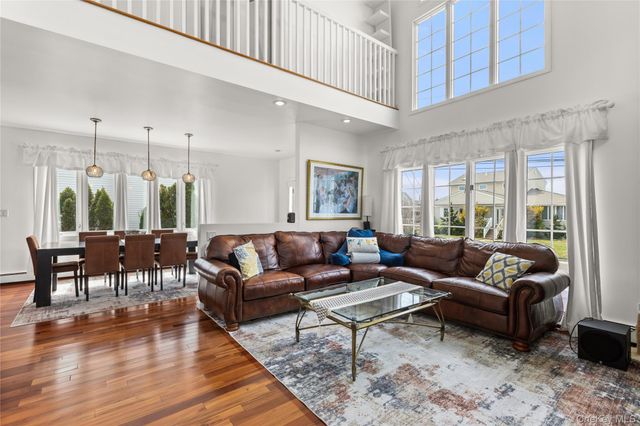 849 E Bay Drive, West Islip, NY 11795