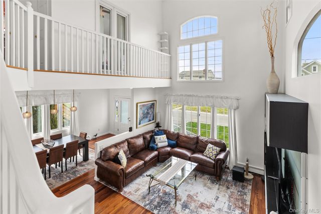 849 E Bay Drive, West Islip, NY 11795
