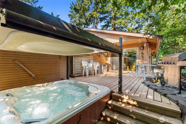 6912 43rd Loop SE, Olympia, WA 98503