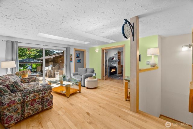 6912 43rd Loop SE, Olympia, WA 98503