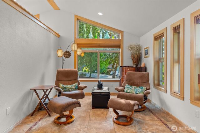 6912 43rd Loop SE, Olympia, WA 98503