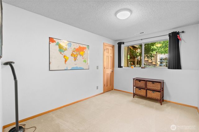 6912 43rd Loop SE, Olympia, WA 98503