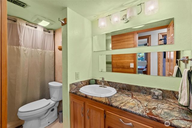 6912 43rd Loop SE, Olympia, WA 98503