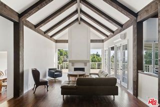 1478 Sunset Plaza Drive, West Hollywood, CA 90069