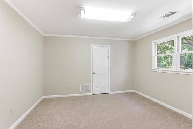8154 MEADOW GLEN DR, Germantown, TN 38138