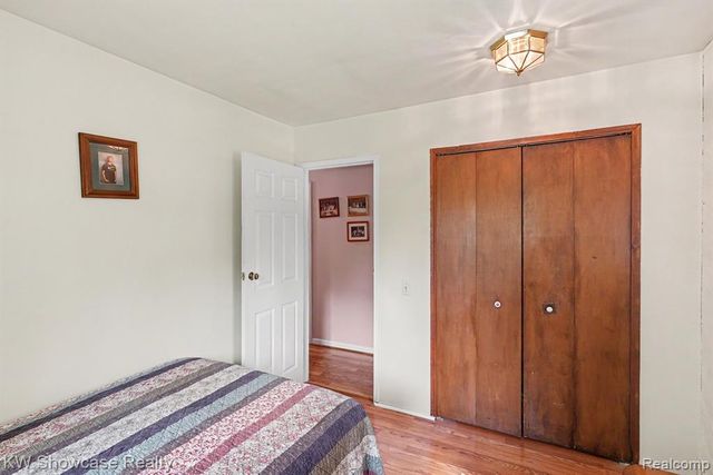 4200 Woodcock Way, Highland, MI 48357