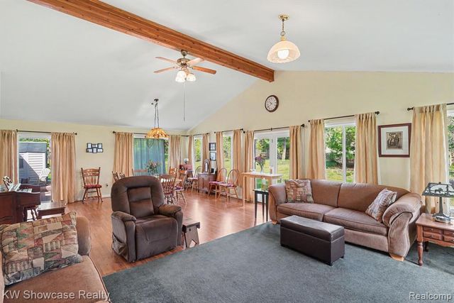 4200 Woodcock Way, Highland, MI 48357