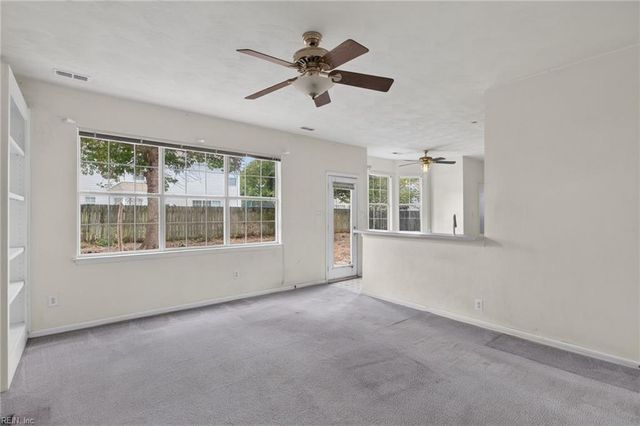 2512 New Kent ST, Virginia Beach, VA 23456