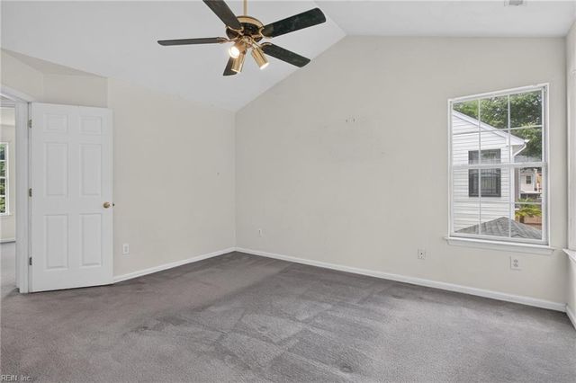 2512 New Kent ST, Virginia Beach, VA 23456