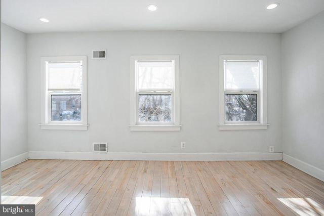 612 ALABAMA AVE SE, Washington, DC 20032