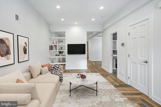 612 ALABAMA AVE SE, Washington, DC 20032