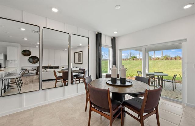 814 BALLEBY TRAIL, Bradenton, FL 34212