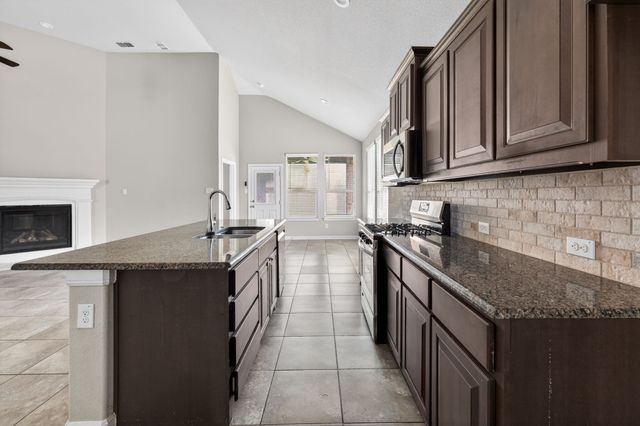 1133 Belsay Lane, Saginaw, TX 76131