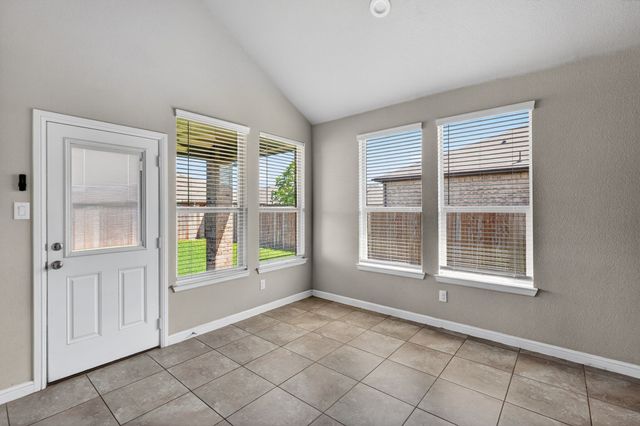 1133 Belsay Lane, Saginaw, TX 76131