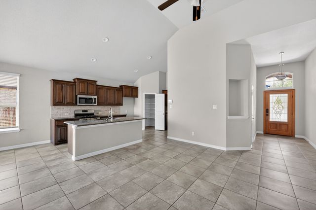 1133 Belsay Lane, Saginaw, TX 76131