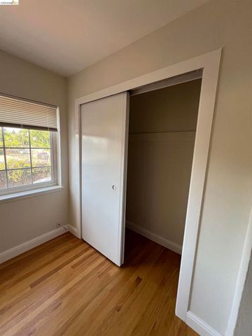 3244 ELLIS ST, Berkeley, CA 94703