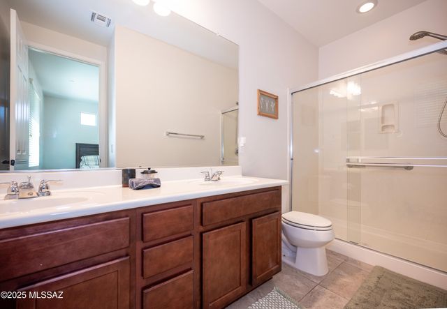 5758 S Clonmellon Avenue, Tucson, AZ 85747