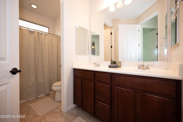 5758 S Clonmellon Avenue, Tucson, AZ 85747