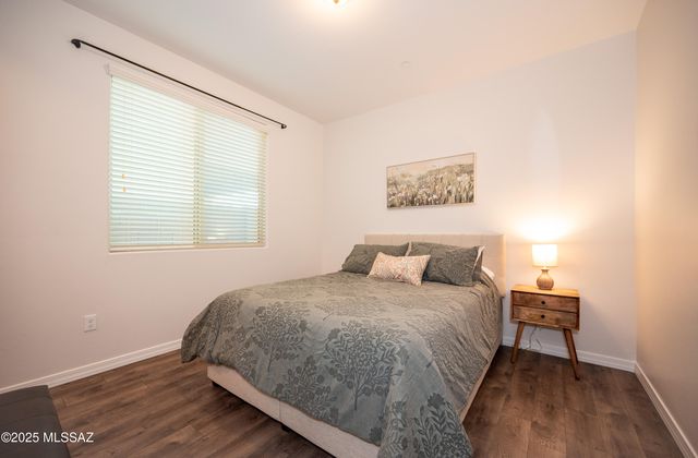 5758 S Clonmellon Avenue, Tucson, AZ 85747