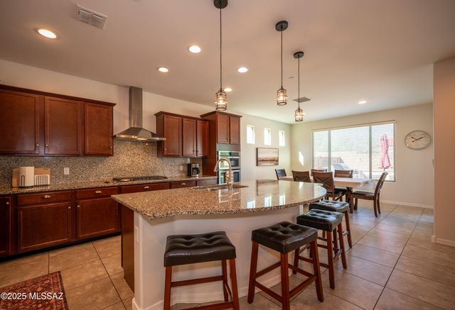 5758 S Clonmellon Avenue, Tucson, AZ 85747