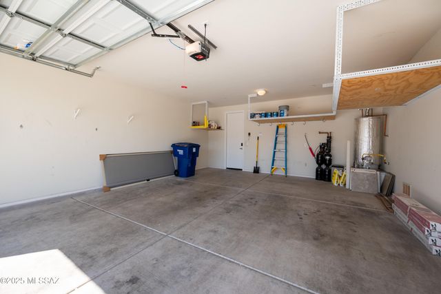5758 S Clonmellon Avenue, Tucson, AZ 85747
