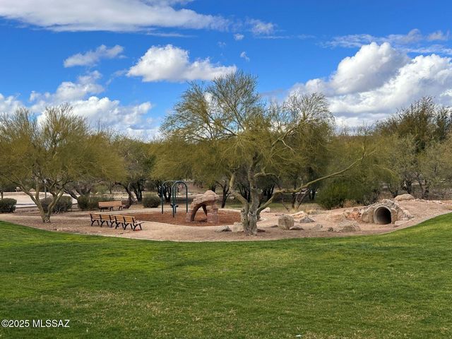 5758 S Clonmellon Avenue, Tucson, AZ 85747