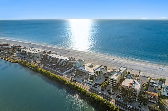 70 GULF BOULEVARD, Indian Rocks Beach, FL 33785