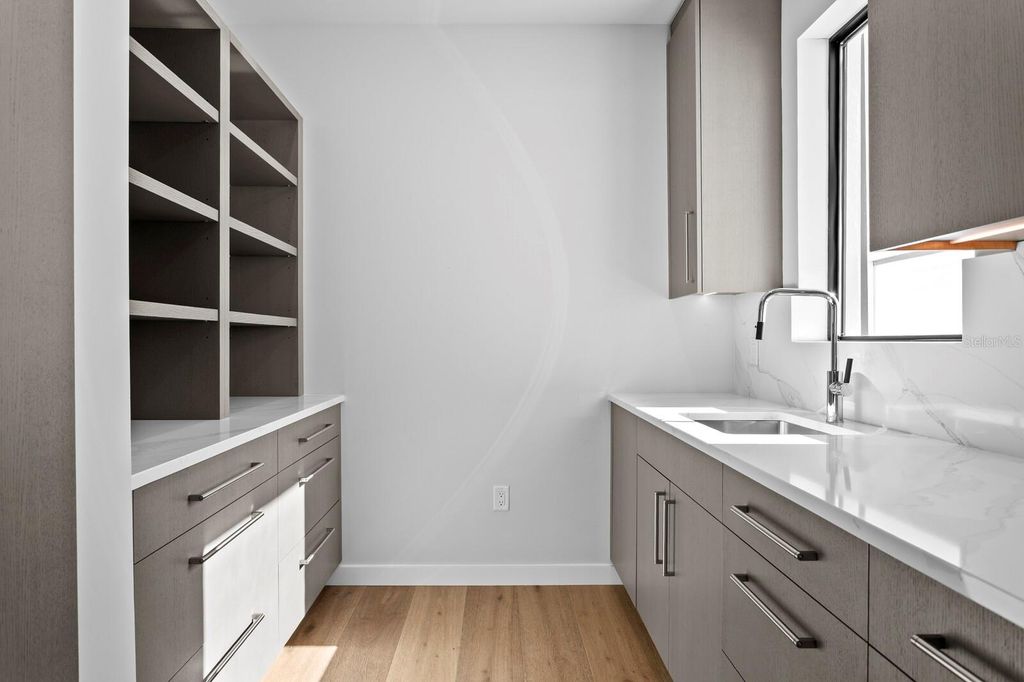 Image 20 of property listing at 70 GULF BOULEVARD, Indian Rocks Beach, FL 33785